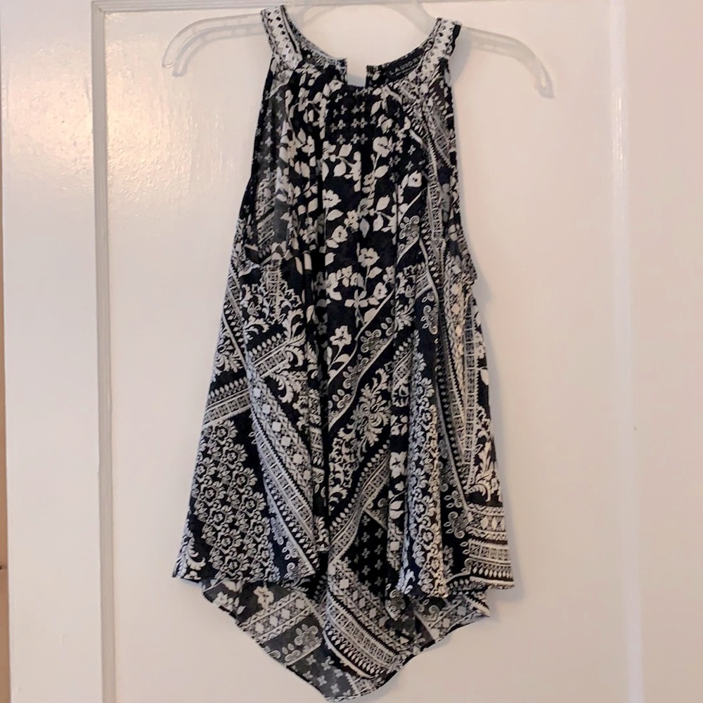 Laundry handkerchief style tank top